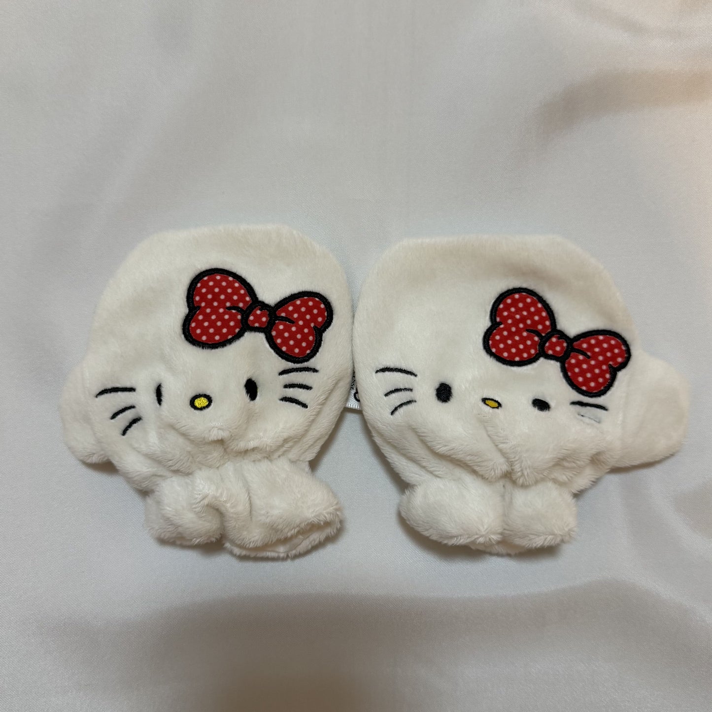 Hello Kitty Rattle Boots & Crinkle Mittens Sanrio