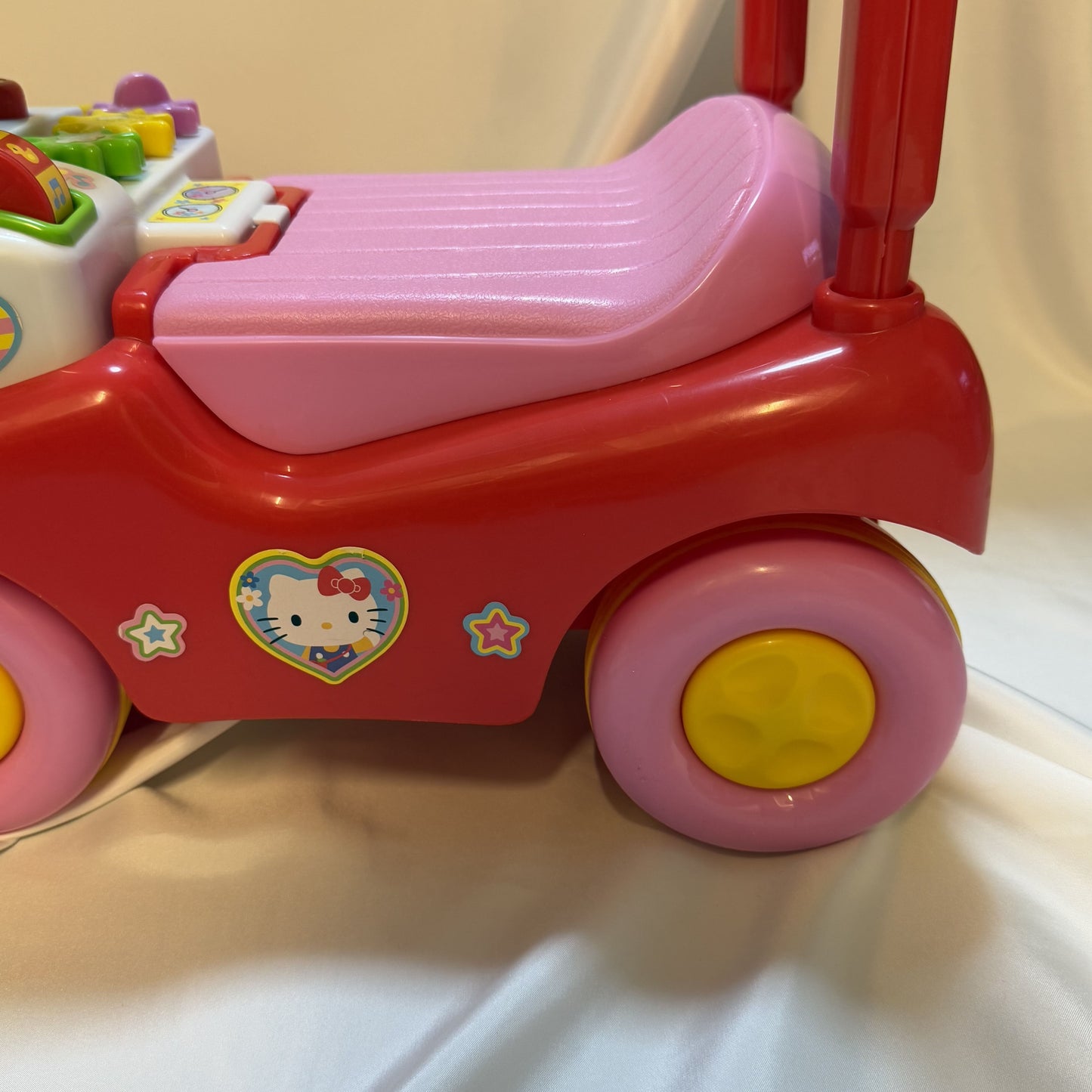 Hello Kitty Foot-powered Car Sanrio