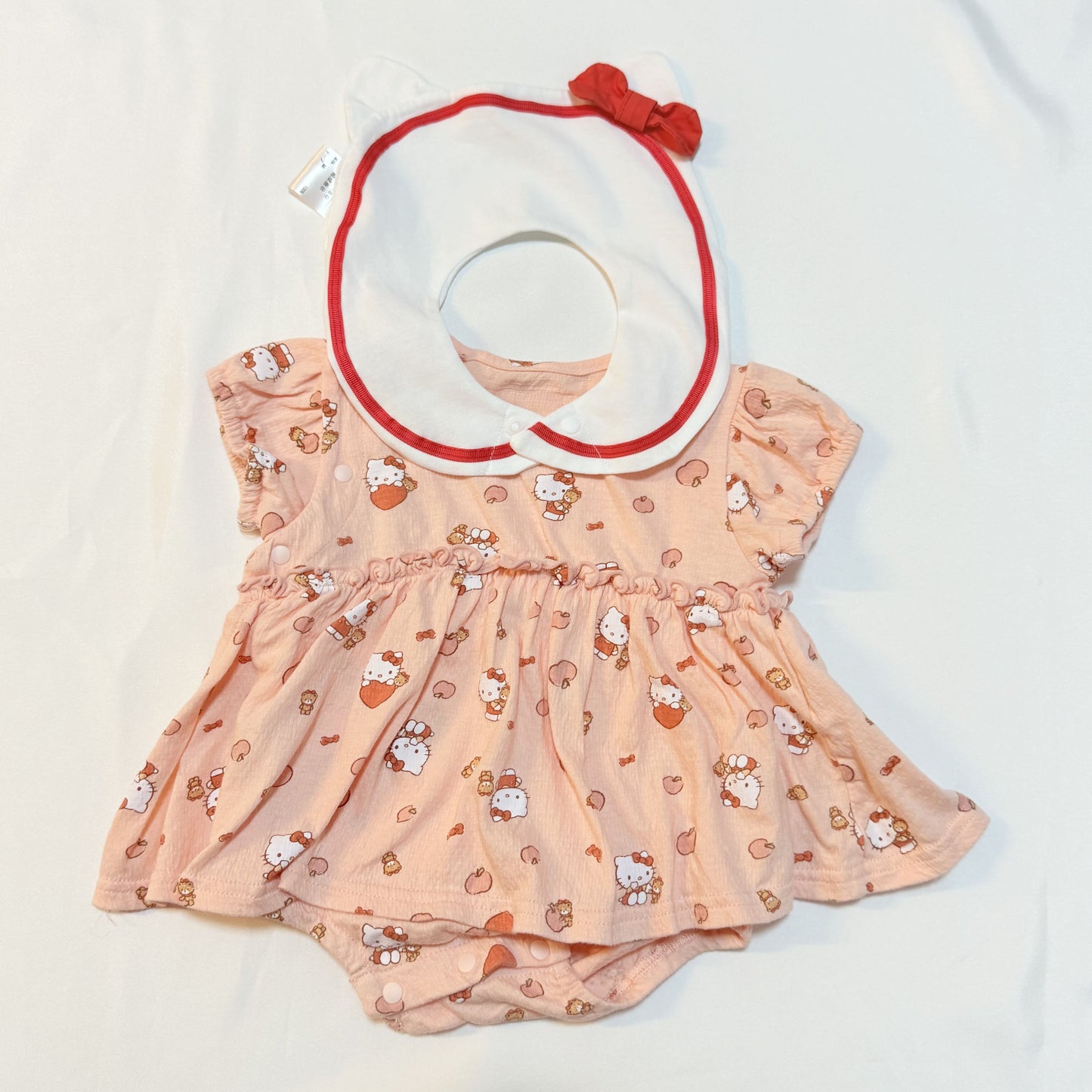 Hello Kitty Romper & Bib Set 0-3m Sanrio